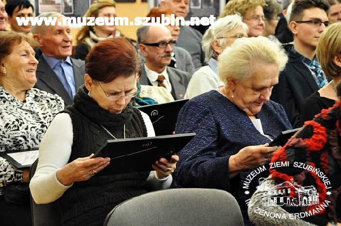 Album rodzinny już otwarty