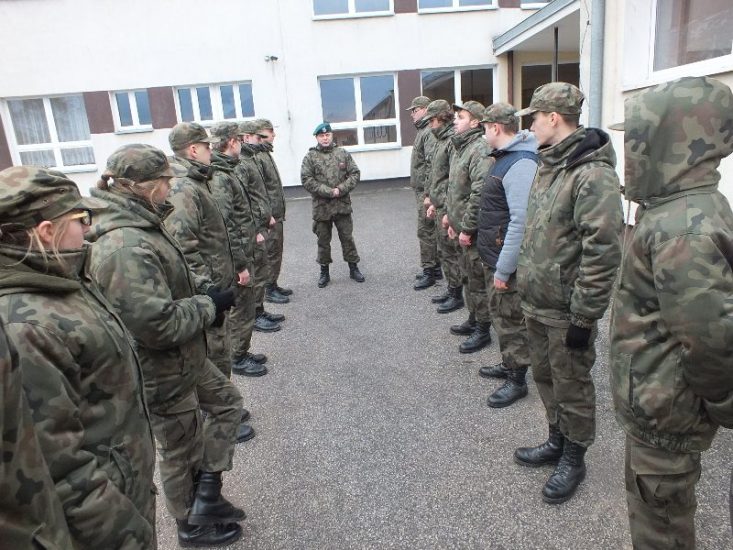 Kolejne dobowe szkolenie taktyczne uczniów kadetów klasy wojskowej z ZSP w Szubinie