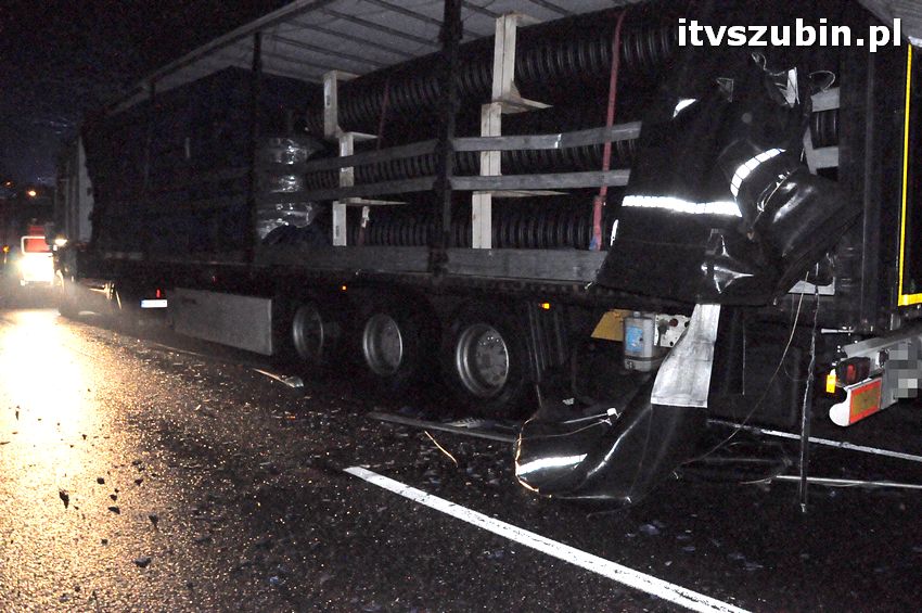 Kierowca autobusu zginął na miejscu [Ustalenia policji]