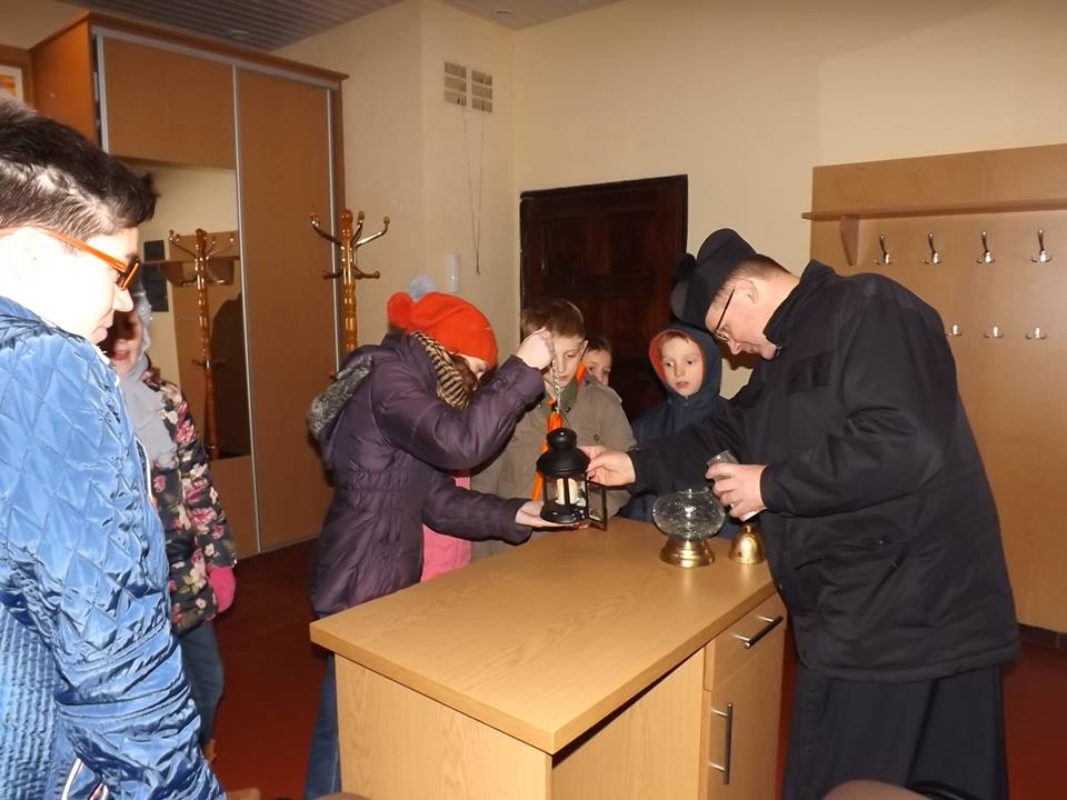 Betlejemskie Światło Pokoju dojechało do Szubina!