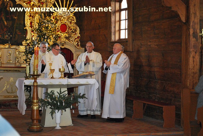 Poświęcenie tablicy pamięci śp. ks. Prałata Lecha Bilickiego