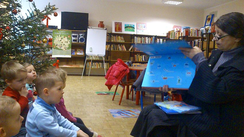 ?W bibliotece jest ciekawie??- pierwsza wizyta ?Tygrysków? w Rejonowej Bibliotece Publicznej w Szubinie