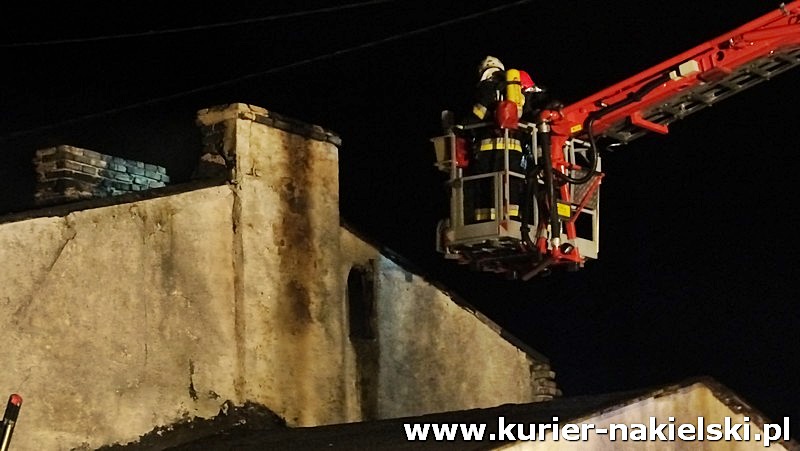 Pożar kamienicy w Sadkach