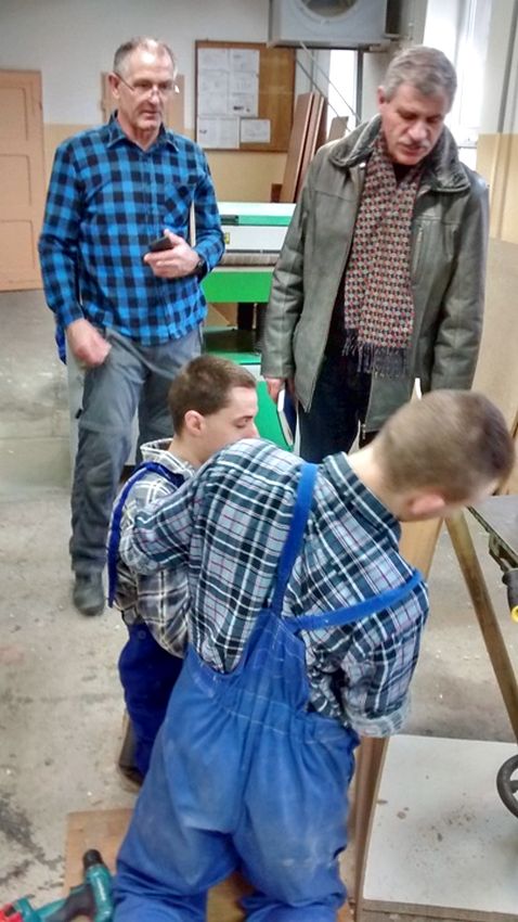 Jak załatać dziurę?