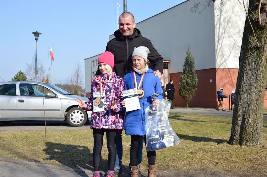  Złoto i srebro dla UKS Wyspiański Szubin