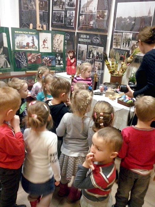Przedszkolaki poznają zwyczaje i tradycje Świąt Wielkanocnych