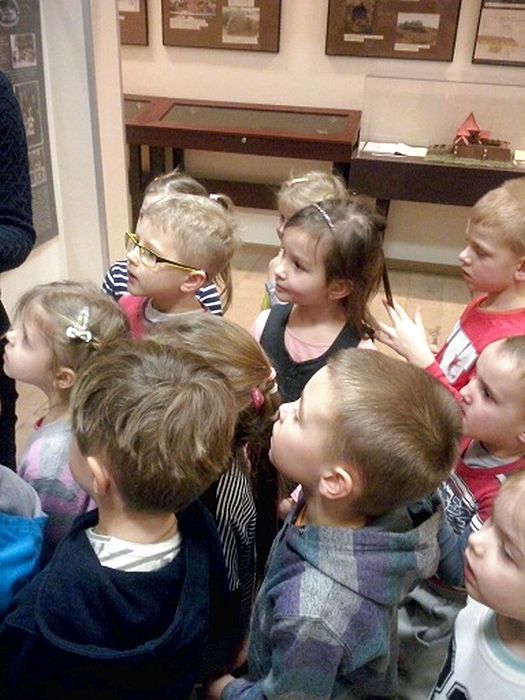 Przedszkolaki poznają zwyczaje i tradycje Świąt Wielkanocnych