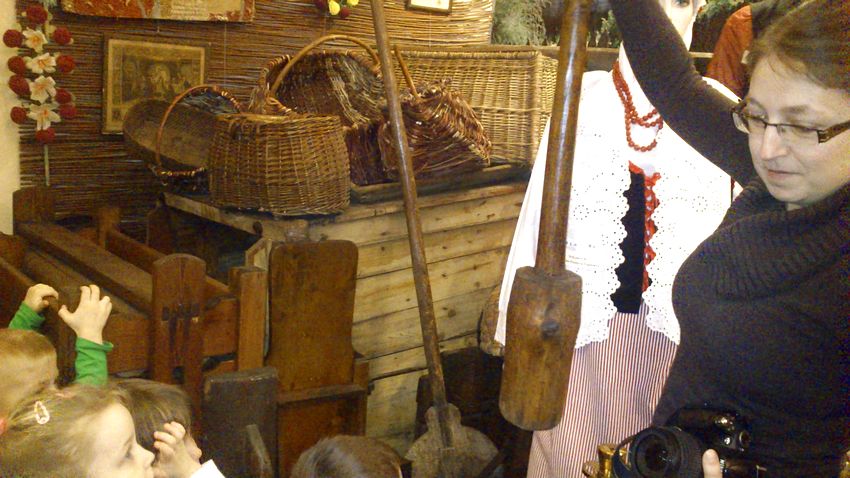 ?Poznajemy pałuckie tradycje ludowe?- wizyta Tygrysków w Muzeum Ziemi Szubińskiej