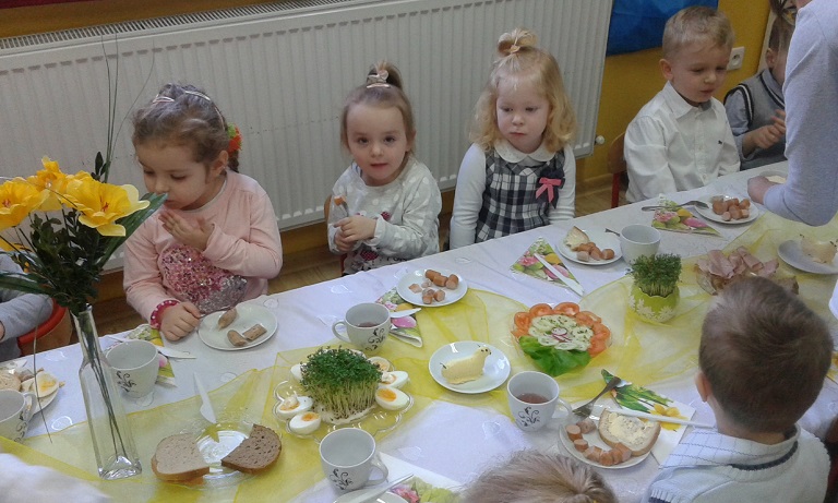 Poranek wielkanocny w szubińskim Słoneczku