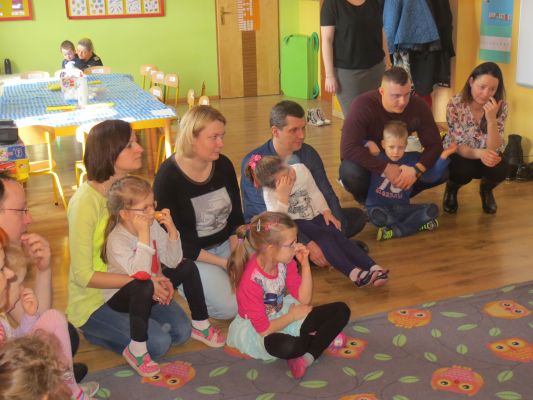 ?Egg hunting? czyli jak ?Pszczółki? poszukiwały jajek...
