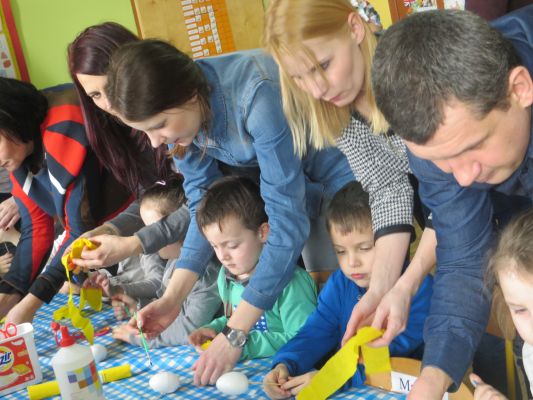 ?Egg hunting? czyli jak ?Pszczółki? poszukiwały jajek...