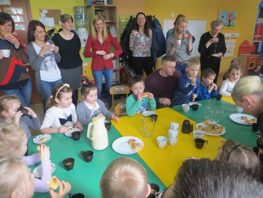 ?Egg hunting? czyli jak ?Pszczółki? poszukiwały jajek...