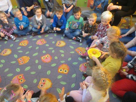 ?Egg hunting? czyli jak ?Pszczółki? poszukiwały jajek...