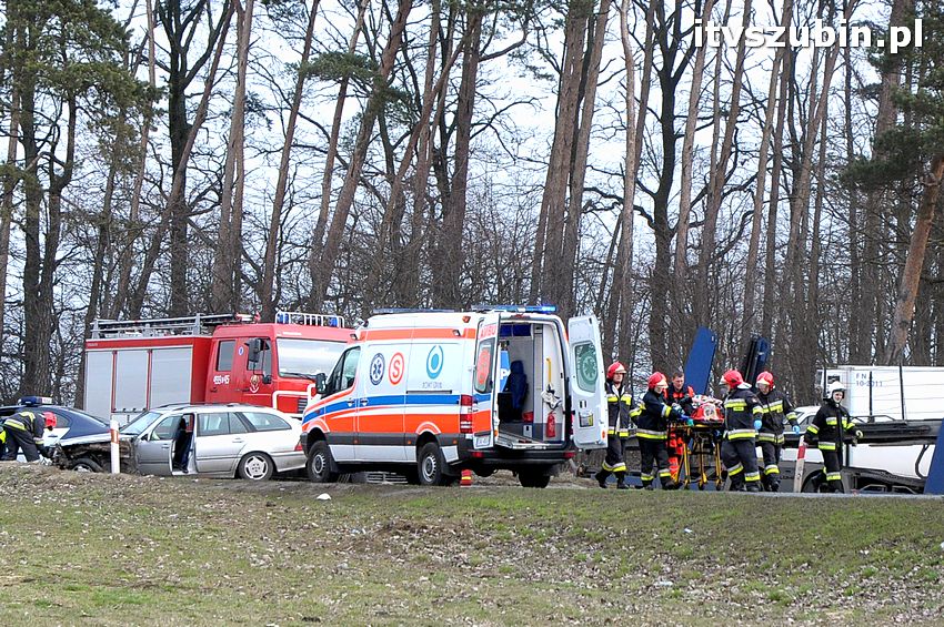 Wpadek na krajowej piątce, kierujący oplem miał 1,5 promila