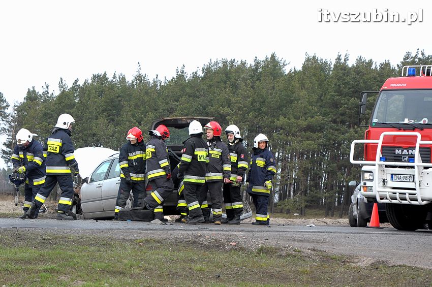 Wpadek na krajowej piątce, kierujący oplem miał 1,5 promila
