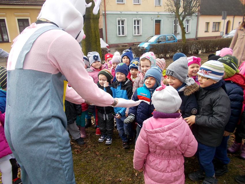 Zajączek Wielkanocny w Samorządowym Przedszkolu nr 3 im. W. Chotomskiej w Szubinie