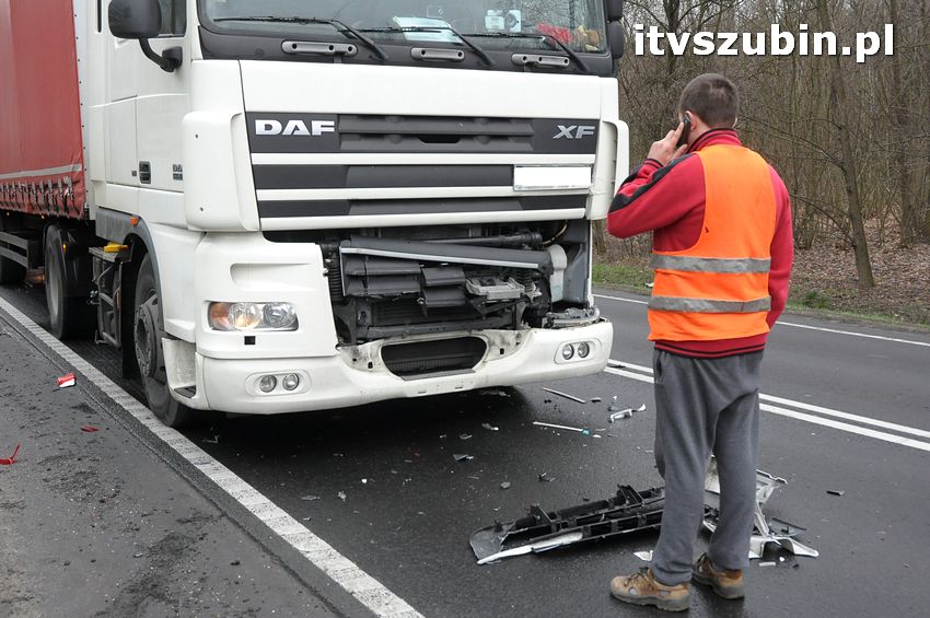 Kolizja trzech samochodów w Kołaczkowie