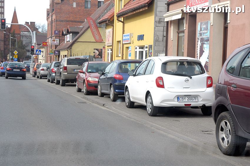 Koniec z mandatami za przechodzenie w niedowolnym miejscu.....