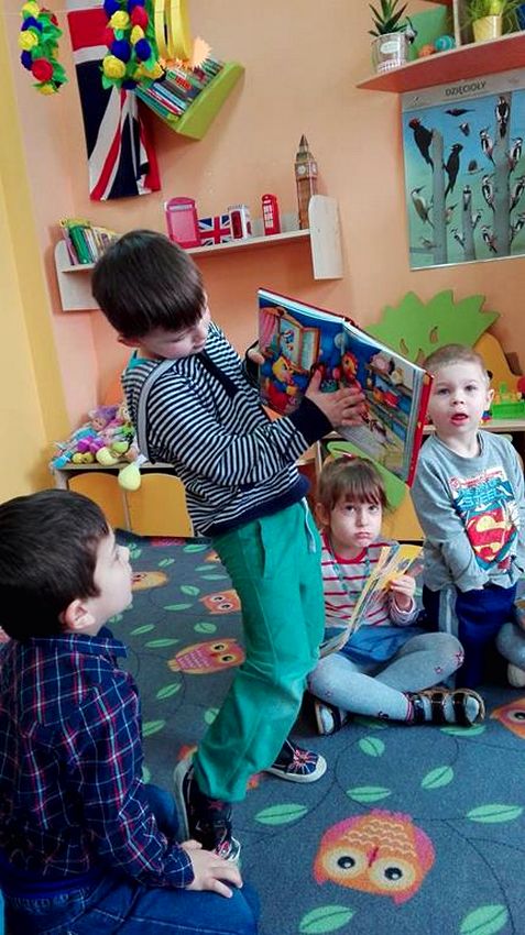 ?Międzynarodowy dzień książki dla dzieci? czyli w baśniową podróż z książką w dłoni?
