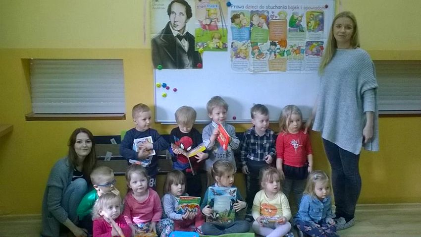 ?Międzynarodowy dzień książki dla dzieci? czyli w baśniową podróż z książką w dłoni?