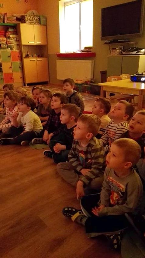 ?Międzynarodowy dzień książki dla dzieci? czyli w baśniową podróż z książką w dłoni?