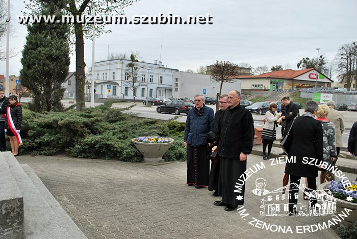 Uczczono rocznicę Zbrodni Katyńskiej i katastrofy pod Smoleńskiem