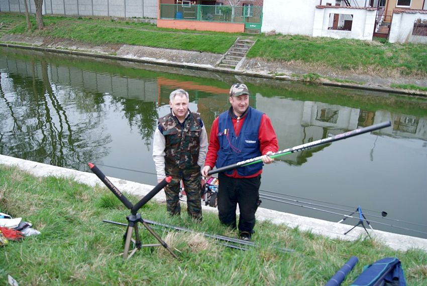 Zawody spławikowe koła PZW 128 Szubin w Łabiszynie