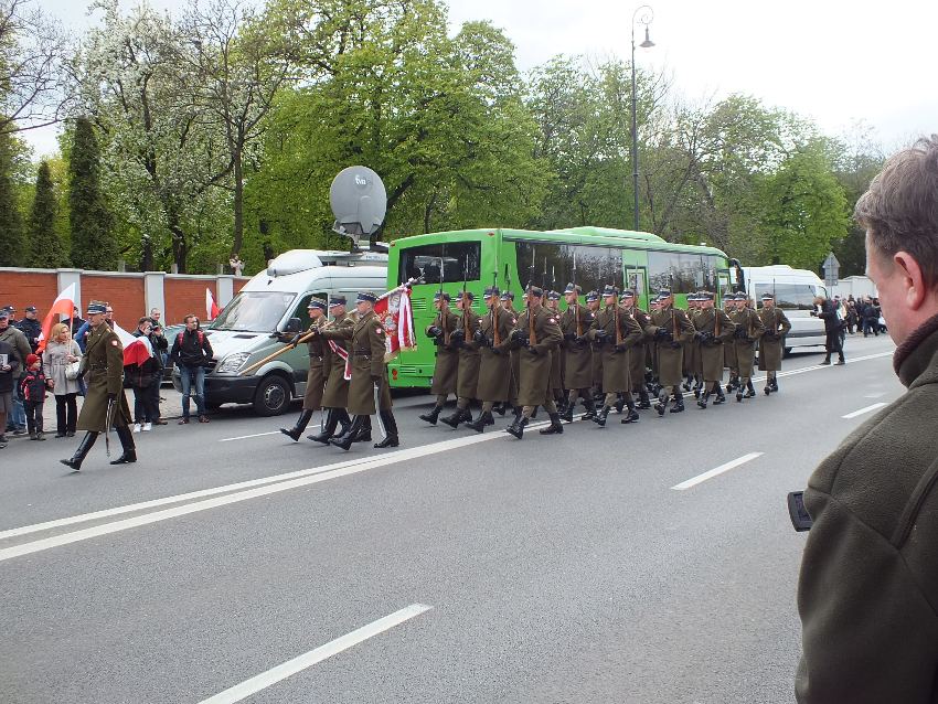 Uczniowie kadeci klasy wojskowej z ZSP w Szubinie uczestniczyli w Warszawie w uroczystości pogrzebowej Pułkownika 