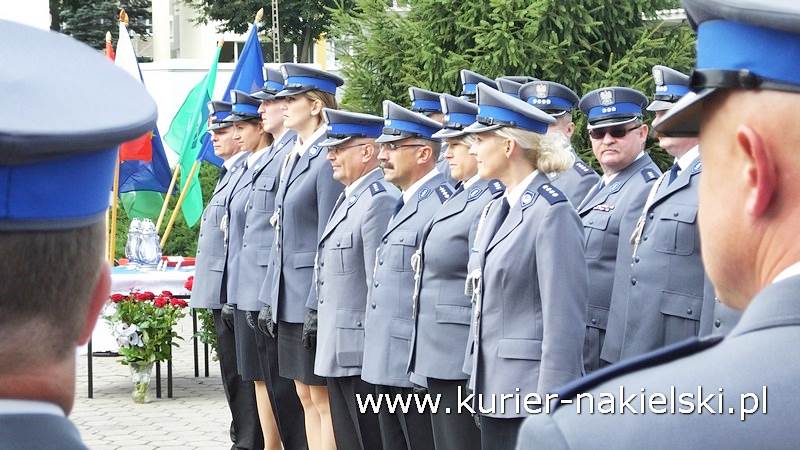 Awanse, odznaczenia i nagrody dla policjantów z okazji ich święta