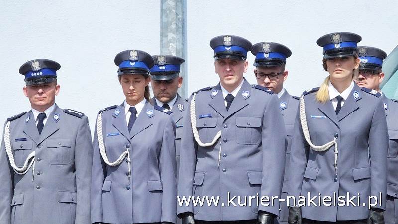 Awanse, odznaczenia i nagrody dla policjantów z okazji ich święta