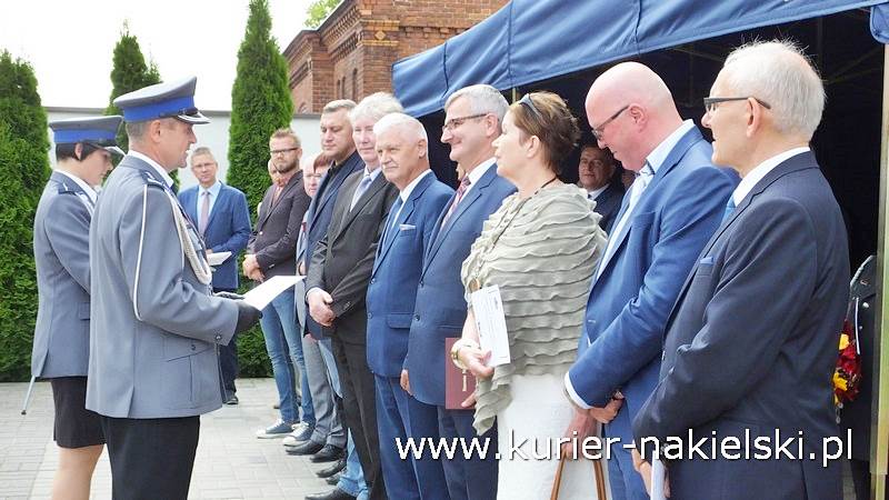 Awanse, odznaczenia i nagrody dla policjantów z okazji ich święta