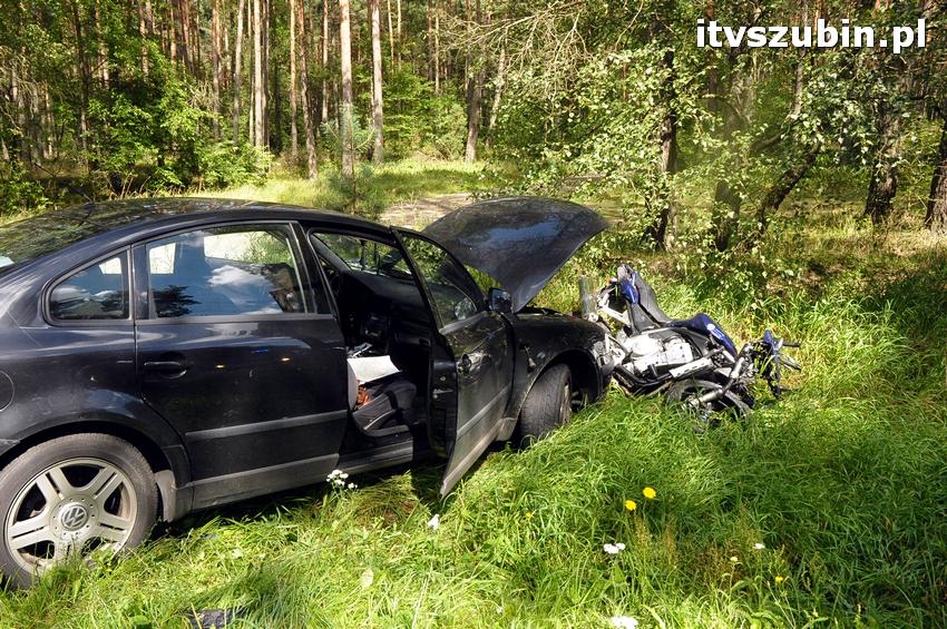 Tragiczny w skutkach wypadek na trasie Szubin - Łabiszyn. Śmierć na miejscu poniósł motocyklista
