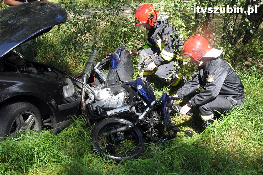 Tragiczny w skutkach wypadek na trasie Szubin - Łabiszyn. Śmierć na miejscu poniósł motocyklista