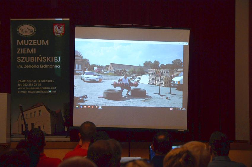 Spotkanie ze złotym medalistą World Strongest Man Marcinem Sendwickim [FILM]