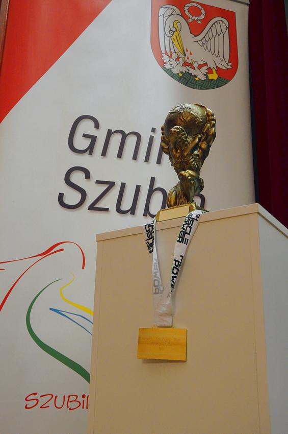 Spotkanie ze złotym medalistą World Strongest Man Marcinem Sendwickim [FILM]