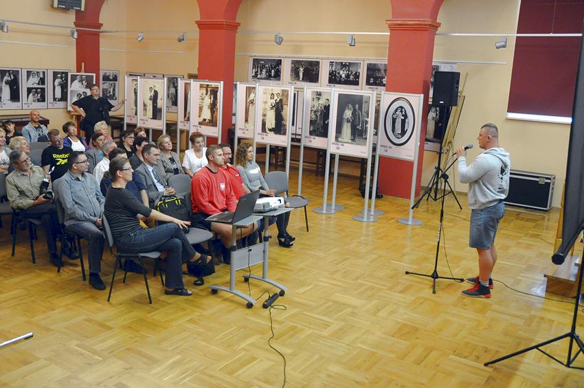 Spotkanie ze złotym medalistą World Strongest Man Marcinem Sendwickim [FILM]