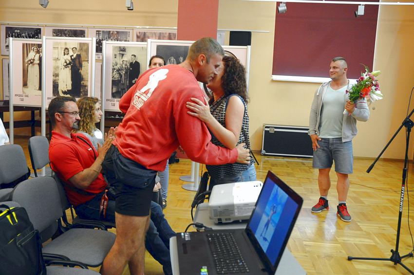 Spotkanie ze złotym medalistą World Strongest Man Marcinem Sendwickim [FILM]