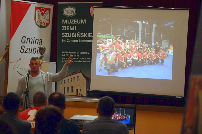 Spotkanie ze złotym medalistą World Strongest Man Marcinem Sendwickim [FILM]