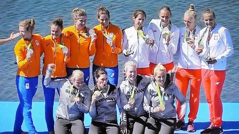 Moniko jesteś WIELKA !!!