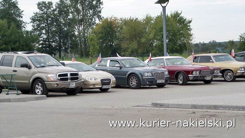 Kawalkada amerykańskich aut wyruszyła na zlot do Łeby