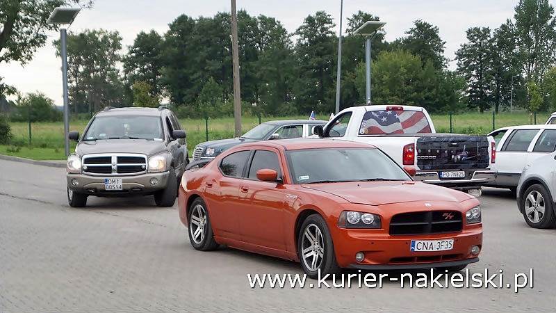Kawalkada amerykańskich aut wyruszyła na zlot do Łeby