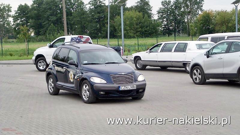 Kawalkada amerykańskich aut wyruszyła na zlot do Łeby