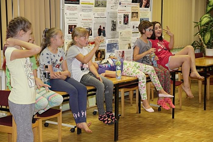 Letnia noc w bibliotece