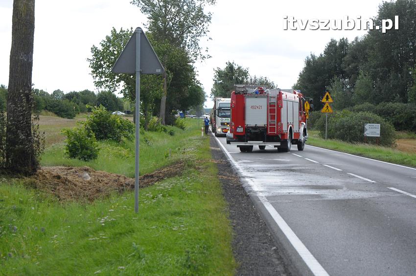 Pożar przyczep ze słomą na krajowej piątce
