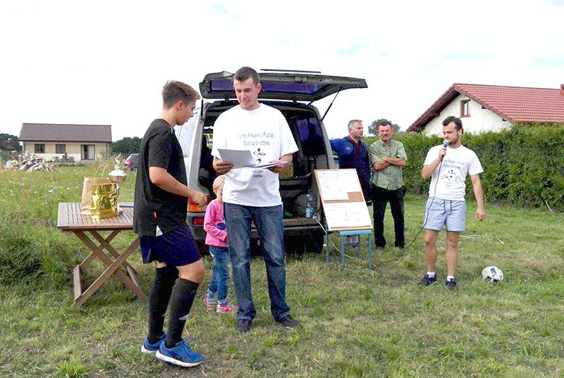 K.P. HURAGAN z pucharem Sołtysa Skórzewa
