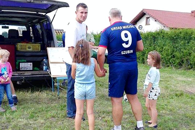 K.P. HURAGAN z pucharem Sołtysa Skórzewa