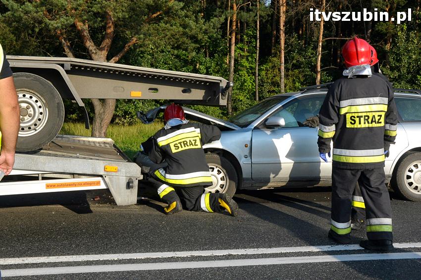 Kolizja 4 pojazdów na krajowej piątce w Nowym Świecie