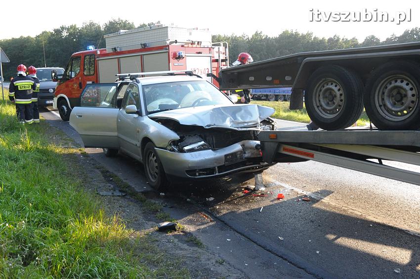 Kolizja 4 pojazdów na krajowej piątce w Nowym Świecie