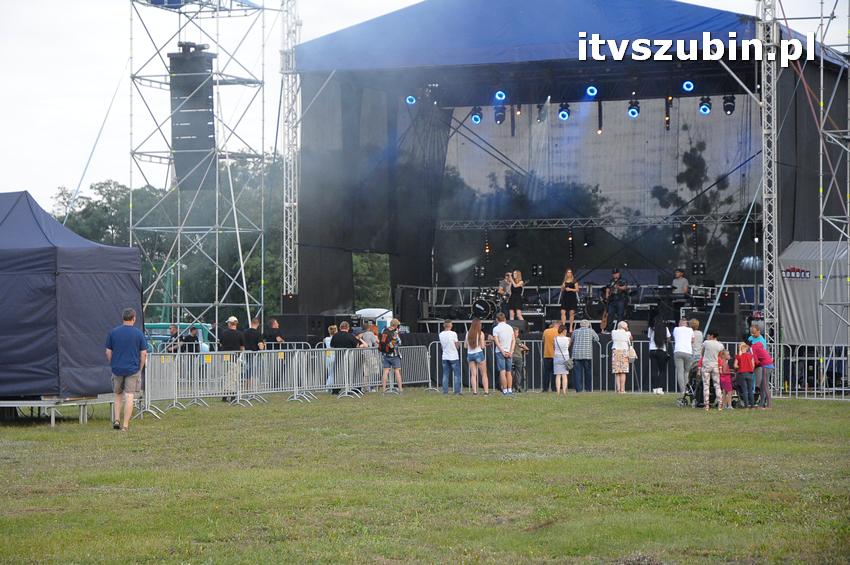 Kolejne spotkanie z muzyką w tle, koncert zespołu Brathanki