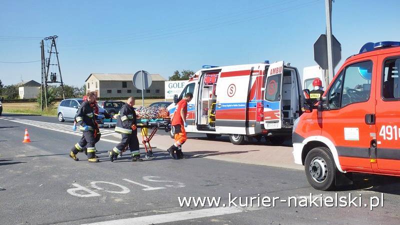 Zderzenie samochodów osobowych na skrzyżowaniu ul. Olszewskiej z drogą krajową nr 10